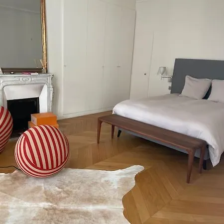 Apartment Haussmannien *